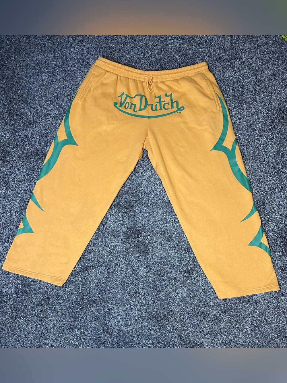 Women’s Wide Leg Von Dutch Sweatpants Size 3X